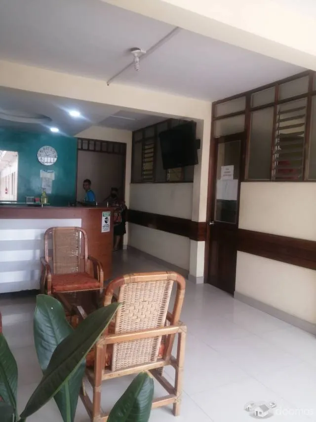 Venta de HOTEL centrico, dos pisos 19 habit $340,000 - 2