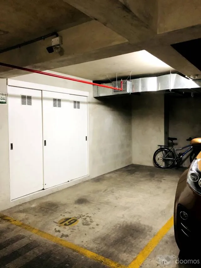 Aquilo estacionamiento en Barranco - 4