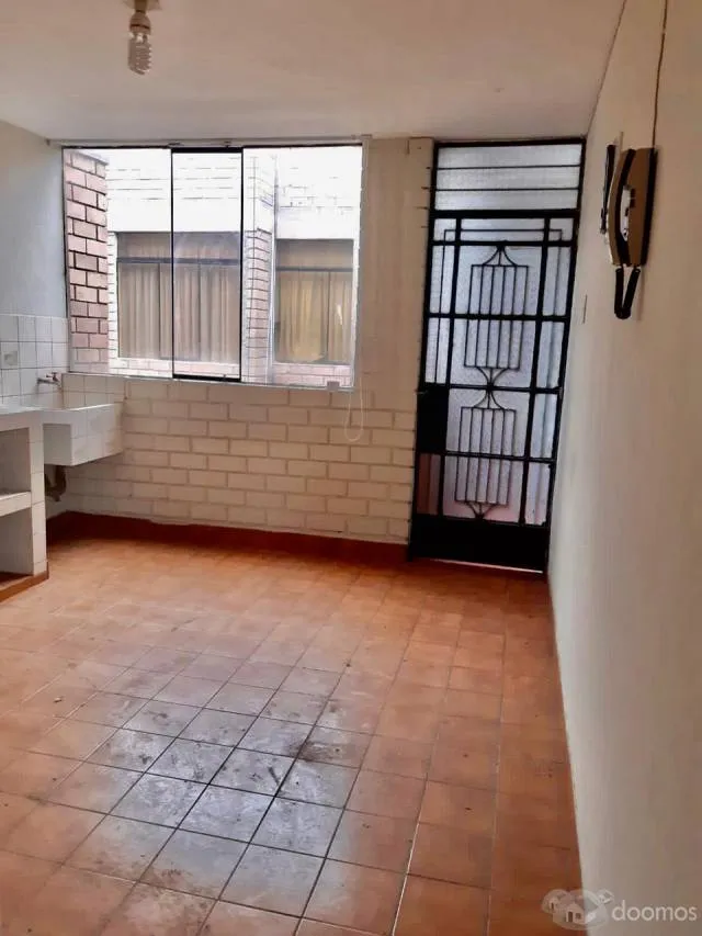 SE VENDE DEPARTAMENTO UBICADO EN BREÑA — foto 3