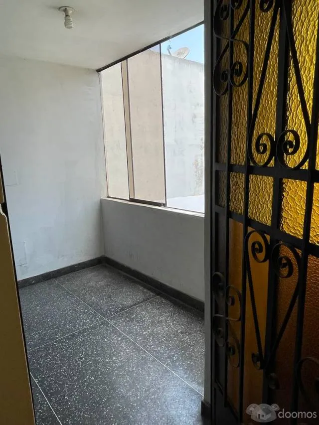 ALQUILO AMPLIO DEPARTAMENTO EN ZONA CÉNTRICA RESIDENCIAL DE CHORRILLOS — foto 2