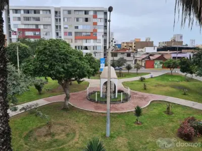 Casa de 2 pisos y terraza