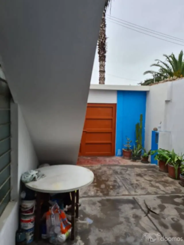 Casa de 2 pisos y terraza — foto 2