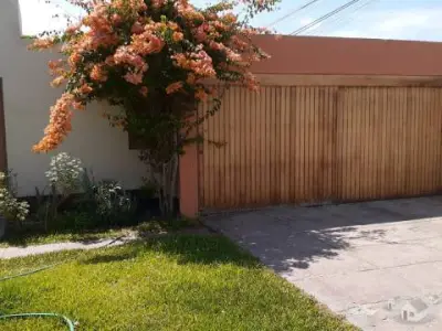 Ocasion linda residencia de 1150 mt2 en Villa - Chorrillos