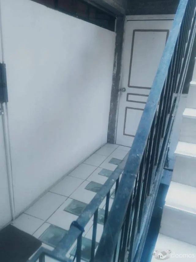 SE REMATA EDIFICIO 6 PISOS - OCASIÓN POR VIAJE - $200000 - 1