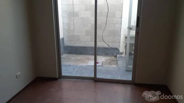 Remato Casa en Villa Club 2 Carabayllo - 3 Dorm. 1 Baño 1 Cochera+Terraza — foto 4