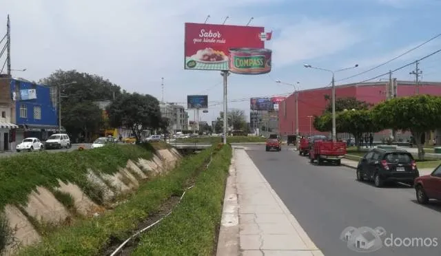 Alquiler de Panel Publicitario de 9 x 5 metros - 2