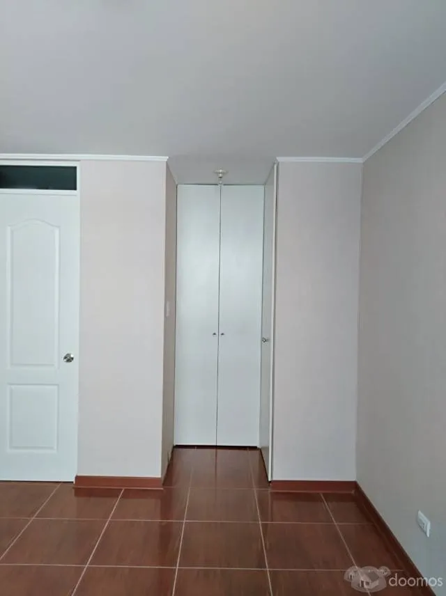 ALQUILO DPTO SEMI ESTRENO 2° Piso CONDOMINIO PLAZA SANTIAGO EN DISTRITO DE SURCO DPTO S/ 1600 Y COCHERA S/150 — foto 8