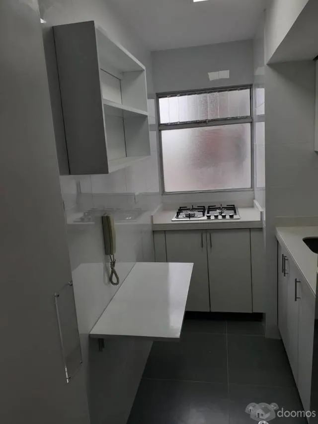 VENDO LINDO DEPARTAMENTO EN EL CORAZÓN DE MIRAFLORES — foto 3