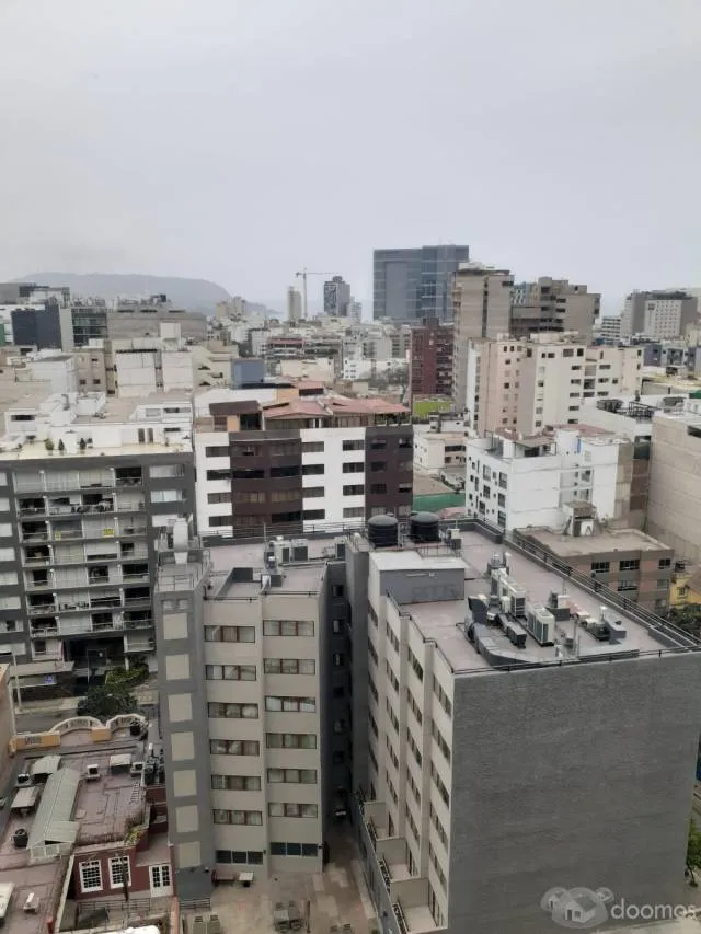 VENDO LINDO DEPARTAMENTO EN EL CORAZÓN DE MIRAFLORES — foto 4