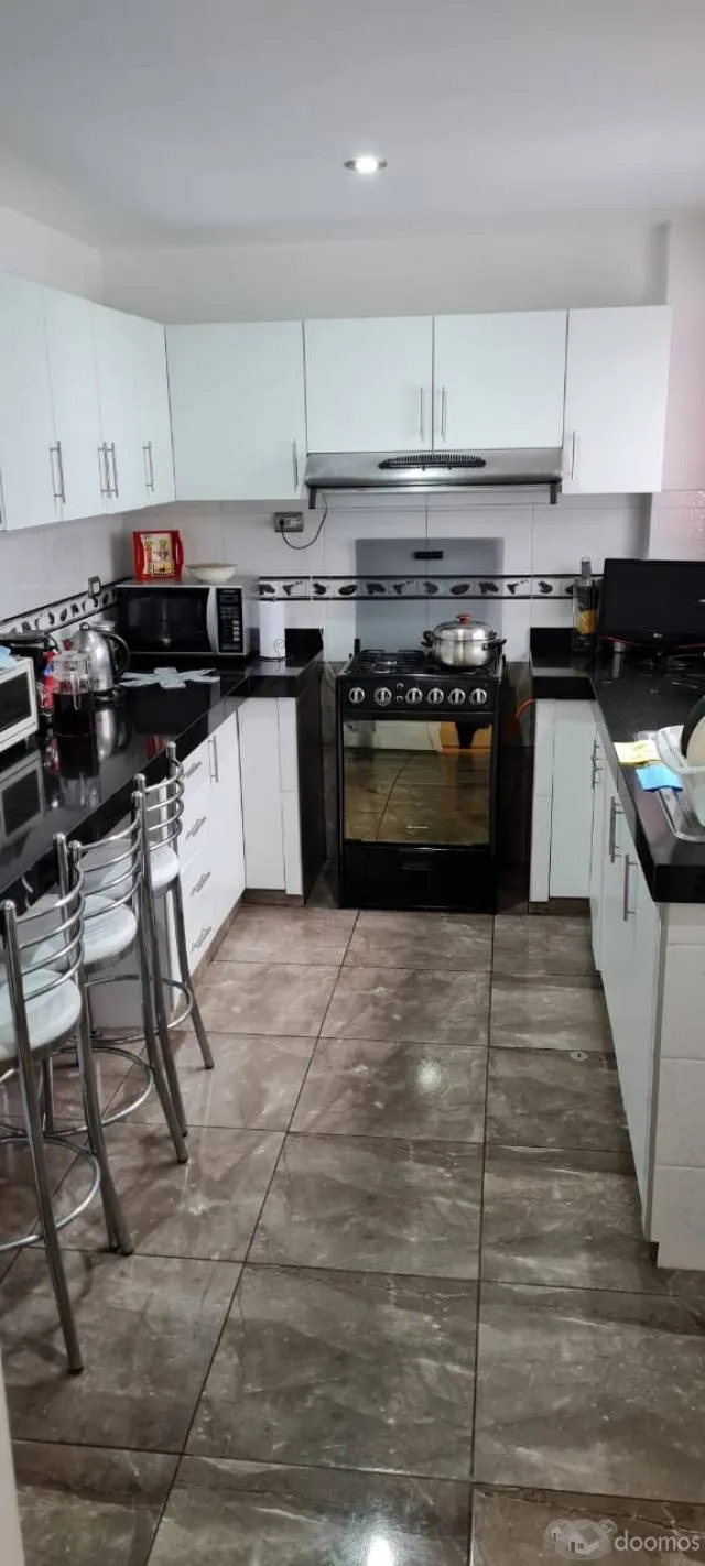 ALQUILO HERMOSO Y AMPLIO DEPARTAMENTO EN SAN BORJA - AMBIENTE FAMILIAR — foto 4