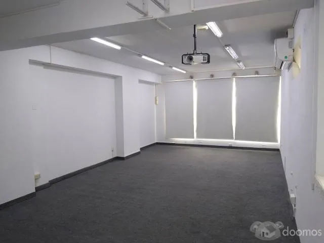 Alquiler Oficina Av. Arequipa Cdra 12 — foto 3