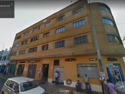 VENTA DE DEPARTAMENTO EN JIRON PARURO CUADRA 13