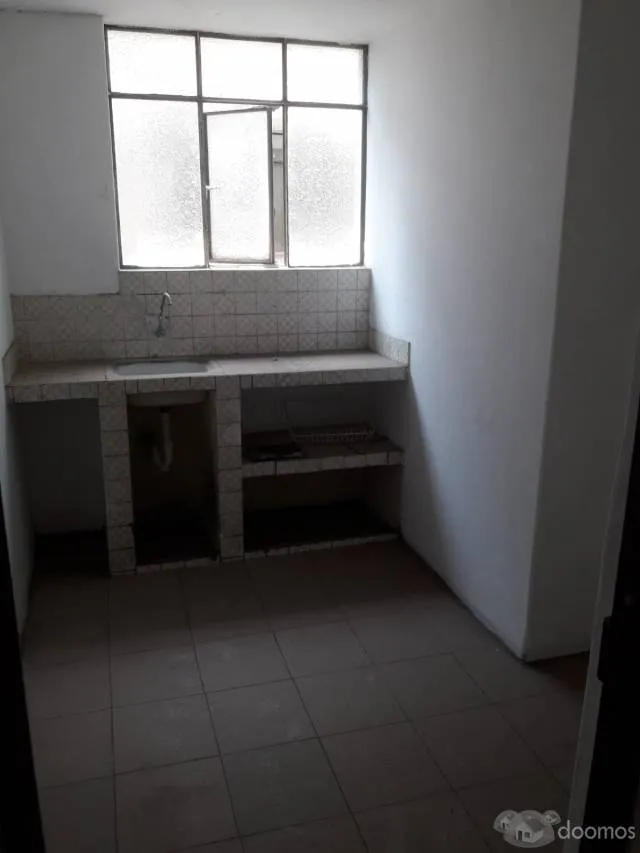 VENTA DE DEPARTAMENTO EN JIRON PARURO CUADRA 13 — foto 4