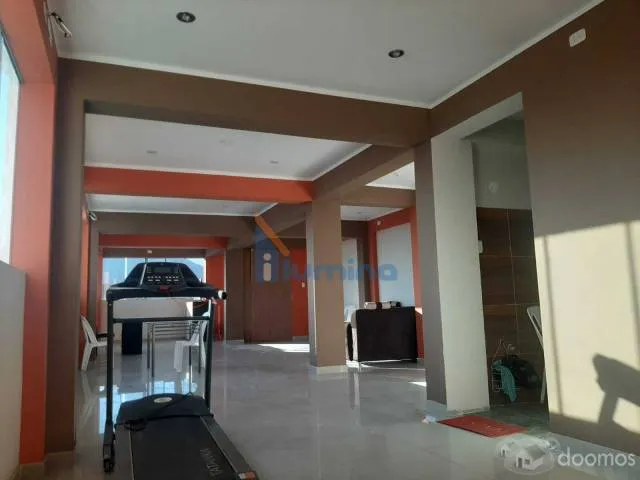 CASA PARA OFICINAS EN AVENIDA COMERCIAL - 2
