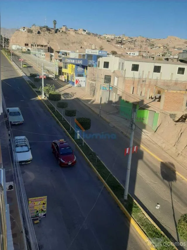 CASA PARA OFICINAS EN AVENIDA COMERCIAL - 8