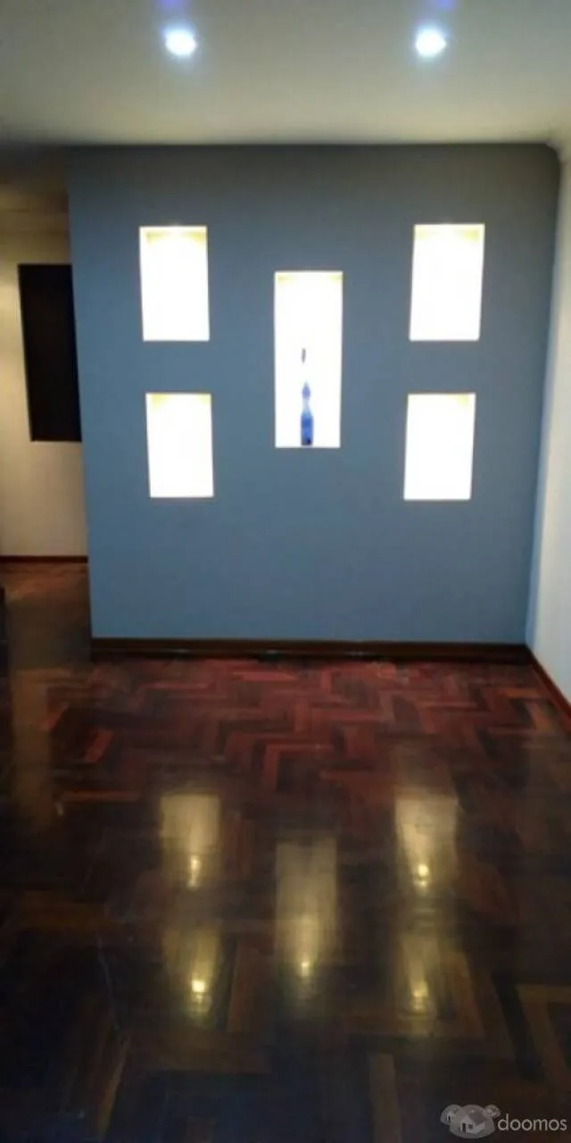 DEPARTAMENTO ESPACIOSO Y CENTRICO EN LA AV. SUCRE EN MAGDALENA DEL MAR — foto 2