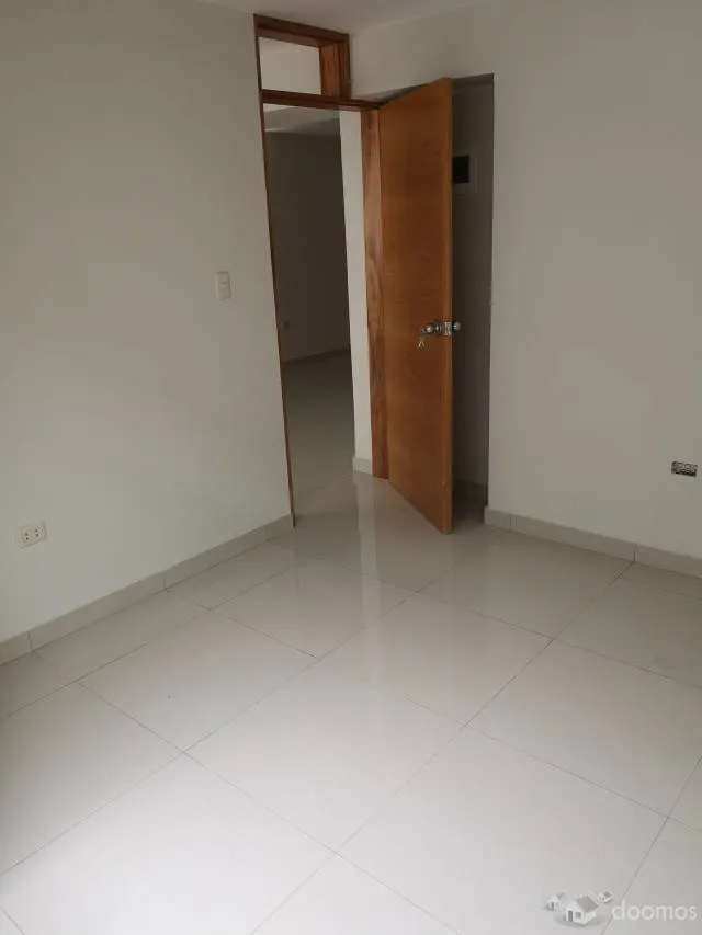 ALQUILER DE DEPARTAMENTOS DE 1 DORMITORIO EN SURCO – URB. PROCERES x BOLICHERA DE SURCO — foto 5