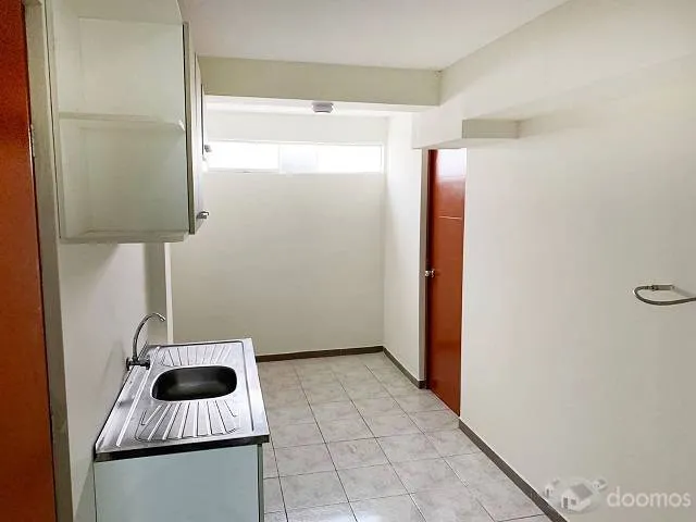 AMPLIO DEPARTAMENTO EN SAN MIGUEL EN EXCELENTE ZONA COMERCIAL — foto 9
