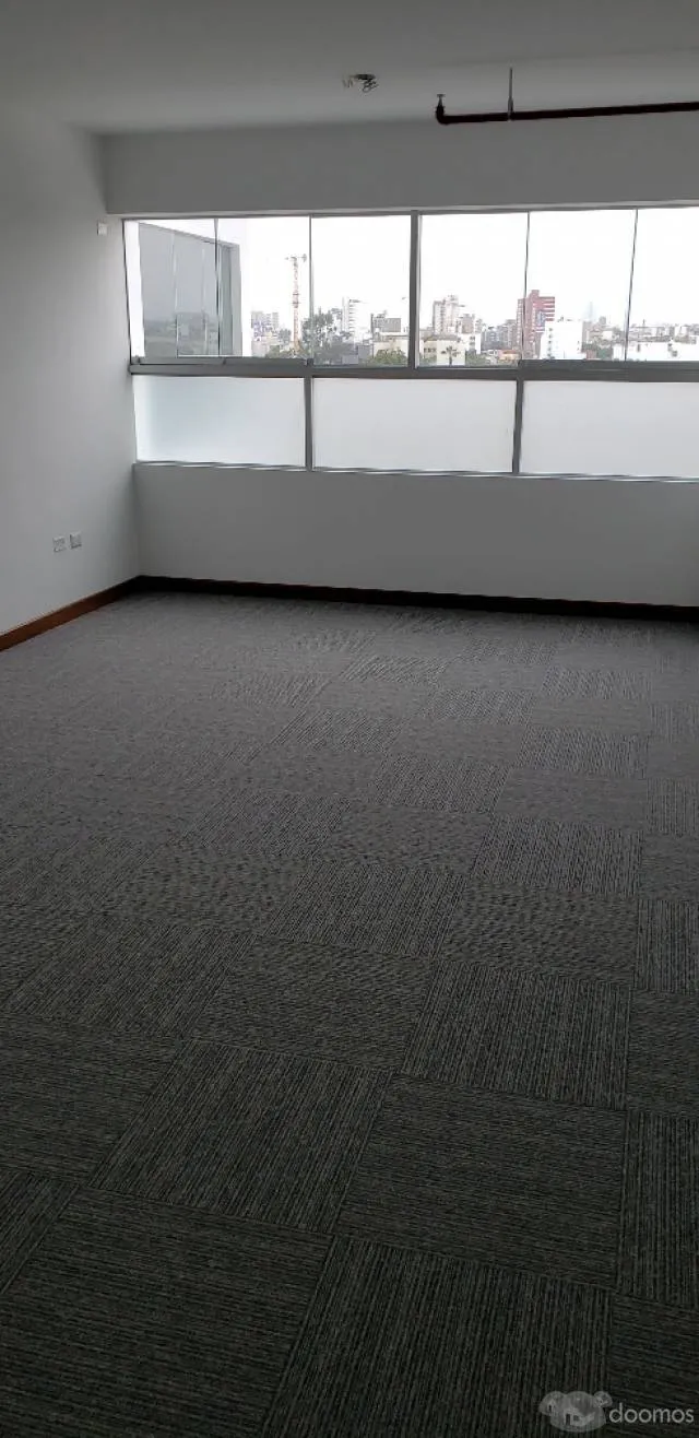 ALQUILO EXCELENTE OFICINA EN MIRAFLORES — foto 13