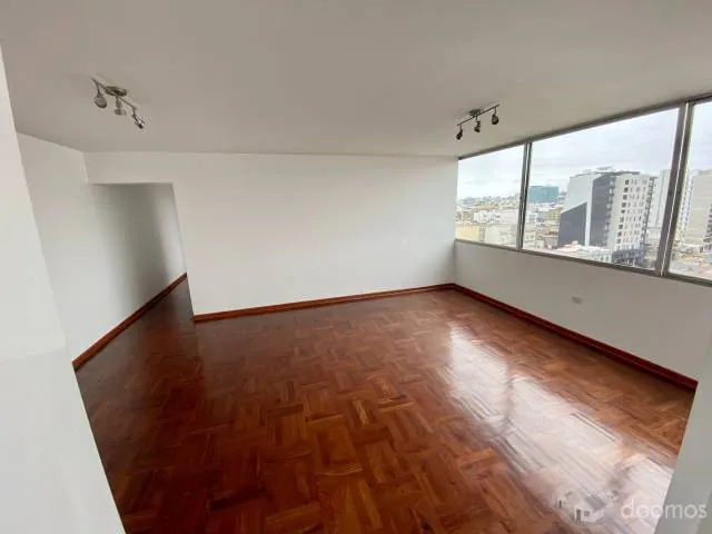 EN ALQUILER DPTO FLAT FRENTE OVALO DEL PARQUE KENNEDY MIRAFLORES — foto 3
