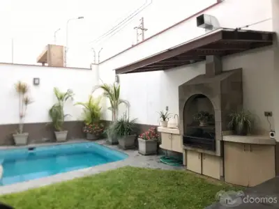 PRECIO OCASIÓN! - Vendo Hermosa casa en La Molina