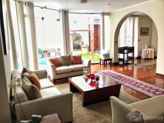 PRECIO OCASIÓN! - Vendo Hermosa casa en La Molina — foto 2