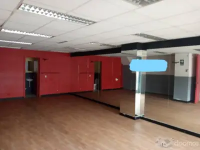 ALQUILER DE OFICINA O LOCAR COMERCIAL EN ZONA ESTRATEGICA EN EL EDIFICIO EL DORADO