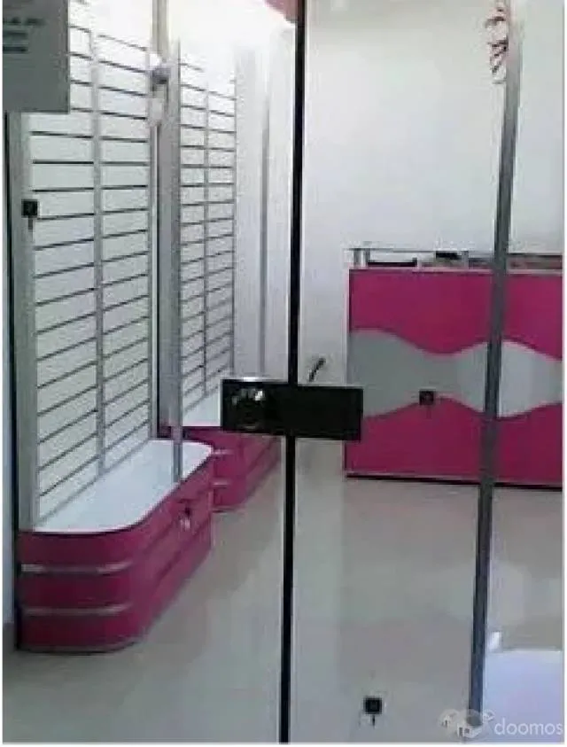 VENDO TIENDA EN MIRAFLORES — foto 5