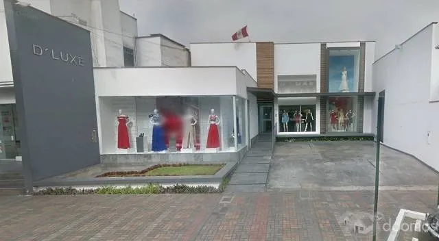 EXCELENTE UBICACION DE LOCAL COMERCIAL EN AV.  DE SAN ISIDRO — foto 2