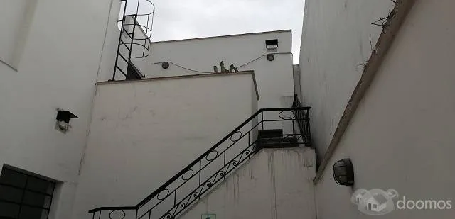 EXCELENTE UBICACION DE LOCAL COMERCIAL EN AV.  DE SAN ISIDRO — foto 7