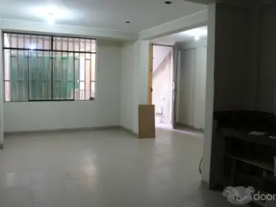 AMPLIO Y ACOGEDOR HOGAR!!