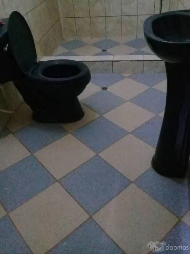 REMATE CASA DE 3 PISOS - 5