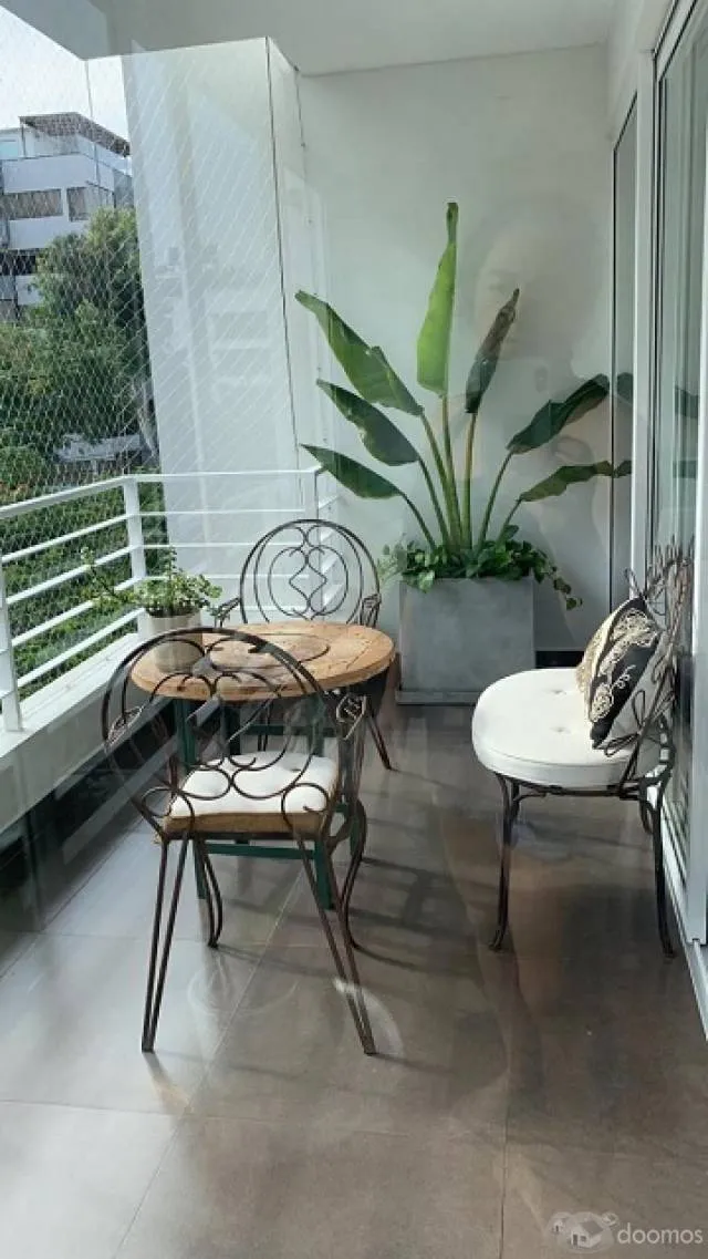 HERMOSO DEPARTAMENTO CON EXCELENTE UBICACIÓN EN MIRAFLORES — foto 12