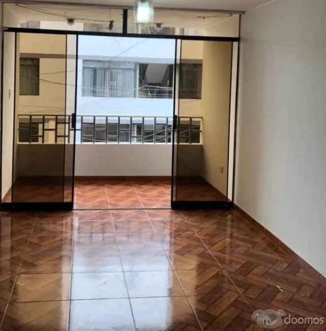 Alquiler departamento con 3 habitaciones — foto 2