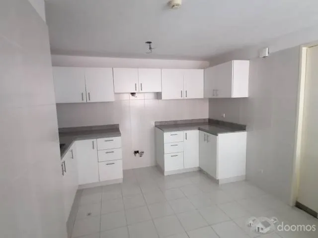 Alquilo Departamento de 3 Dorm. + Cuarto de Servicio - San Isidro — foto 2