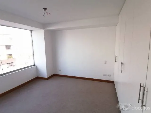 Alquilo Departamento de 3 Dorm. + Cuarto de Servicio - San Isidro — foto 7