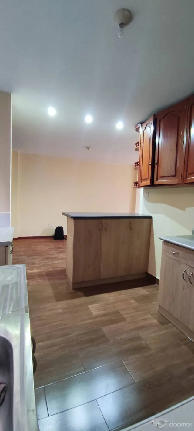 ALQUILO ACOGEDOR DEPARTAMENTO 2DO PISO EN BELLAVISTA CALLAO — foto 2