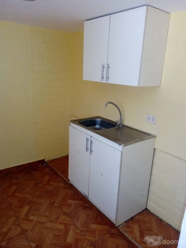 ALQUILO MINI DEPARTAMENTO EN 4TO PISO, GIRASOLES CHACLACAYO- SOL TODO EL AÑO — foto 5