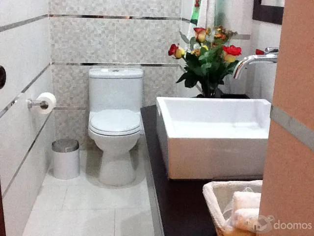 CLIENTE VENDE CASA EN SURCO CDRA. 6 DE LA AV. LA MERCED LIMITE CON MIRAFLORES — foto 3