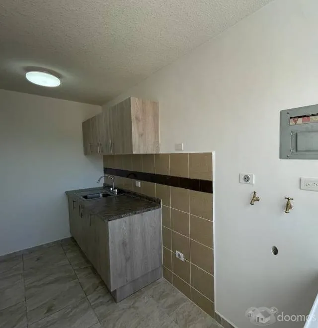 SE ALQUILA DEPARTAMENTO EN BUENA ZONA DE JESUS MARIA — foto 2