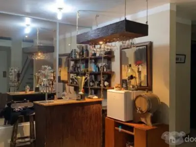 EXCLUSIVA Y ACOGEDORA CASA