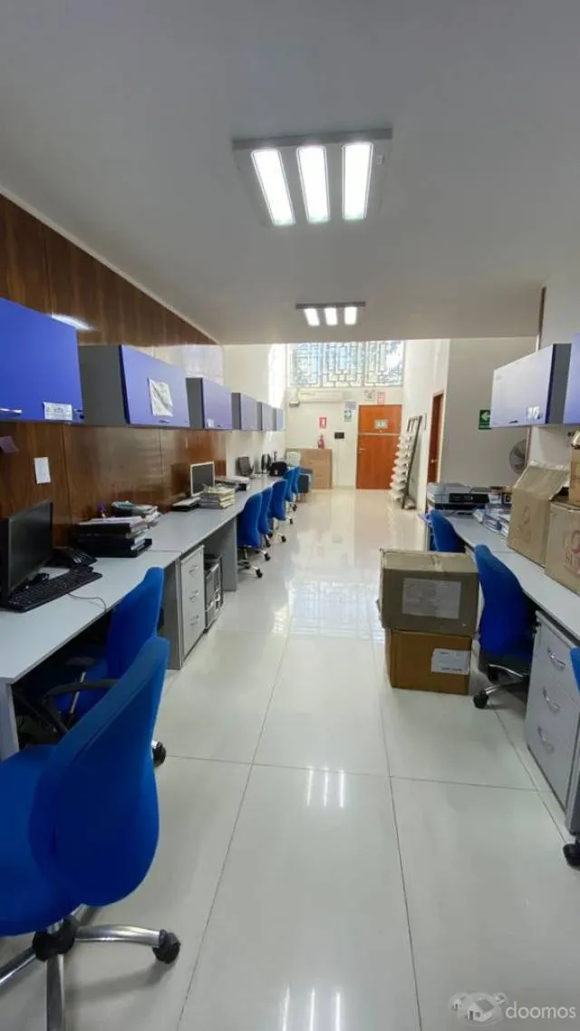 Se alquila oficina amoblada de 2 pisos 200 m2 Ubicación en Jesus María — foto 4