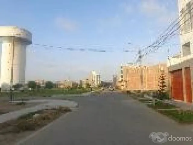 Ocasion !! Venta de Terreno de 140 m2 Urb. Los Sauces — foto 2