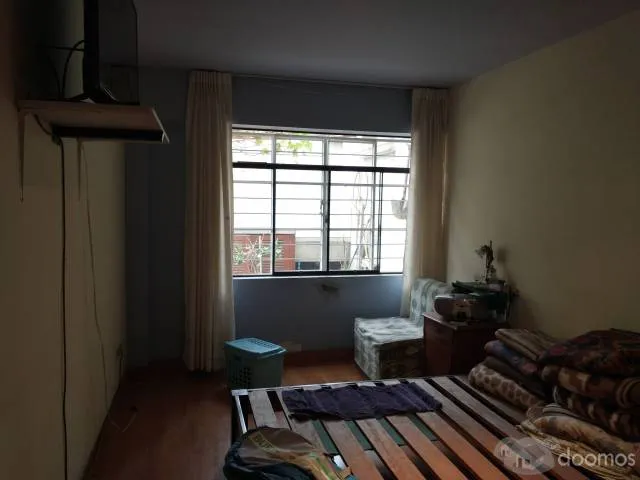Departamento en Primer Piso con Cochera y Jardín - Santa Anita — foto 3