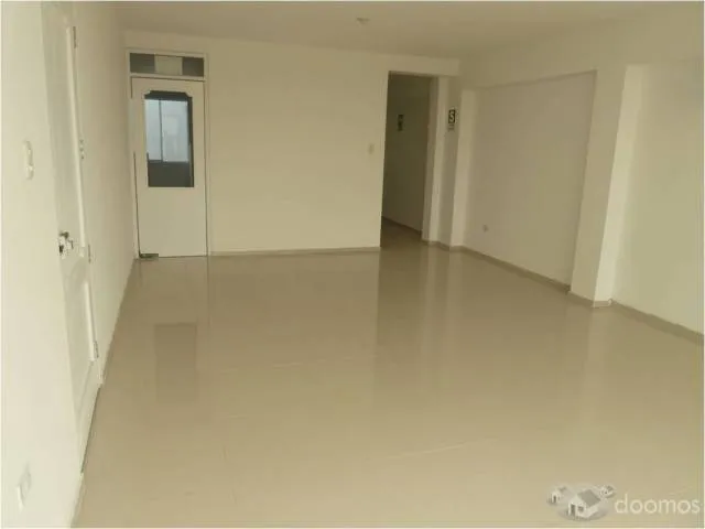 ALQUILO OFICINAS P EMPRESA AV. LARCO 475 FRENTE AL COLEGIO SAN VICENTE DE PAUL — foto 6