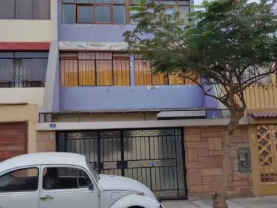 VENDO CASA EN PUEBLO LIBRE 120mt2 ( PARQUE CHAVIN )