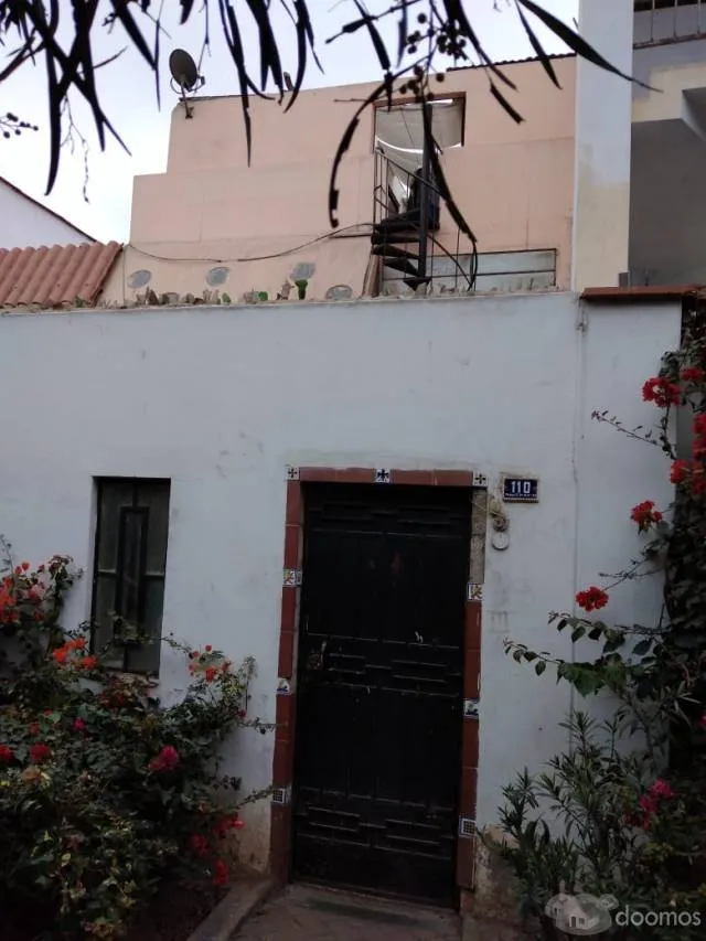 VENDO CASA EN PUEBLO LIBRE 120mt2 ( PARQUE CHAVIN ) — foto 2