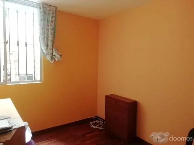 DEPARTAMENTO  BUENA UBICACION EN JESUS MARIA - PRIMER PISO — foto 2