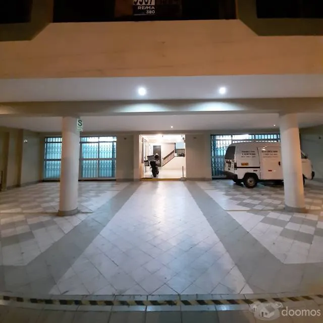 ALQUILO OFICINAS S/. 5,000 AV. JAVIER PRADO ESTE 1224 Corpac San Isidro 180m2 — foto 2