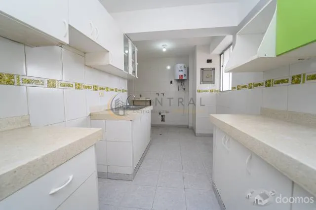 ALQUILER MIRAFLORES — foto 2